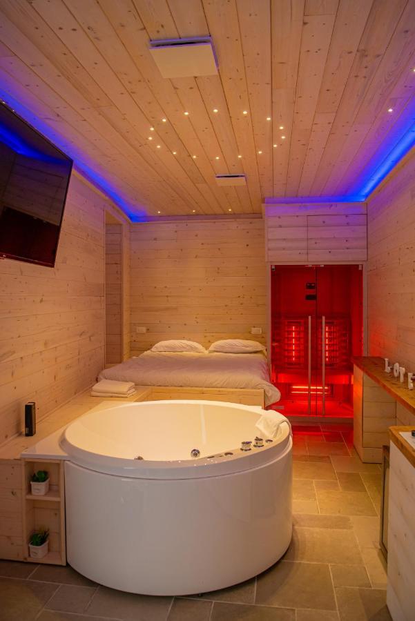 Artemide "Corte Segreta" B&B Suite Spa San Cipriano Picentino Exterior foto